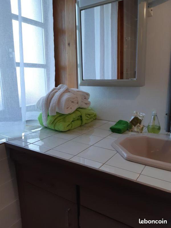 Gite La Petite Maison Horlogere Et Jacuzzi , Raquettes Les Fontenelles Εξωτερικό φωτογραφία